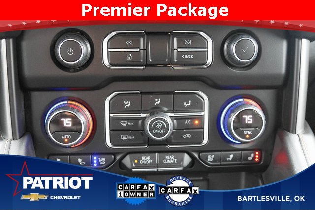 Used 2023 Chevrolet Suburban Premier image 29