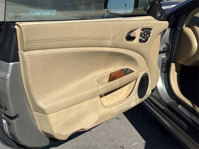 Used 2010 Jaguar XK Convertible image 11