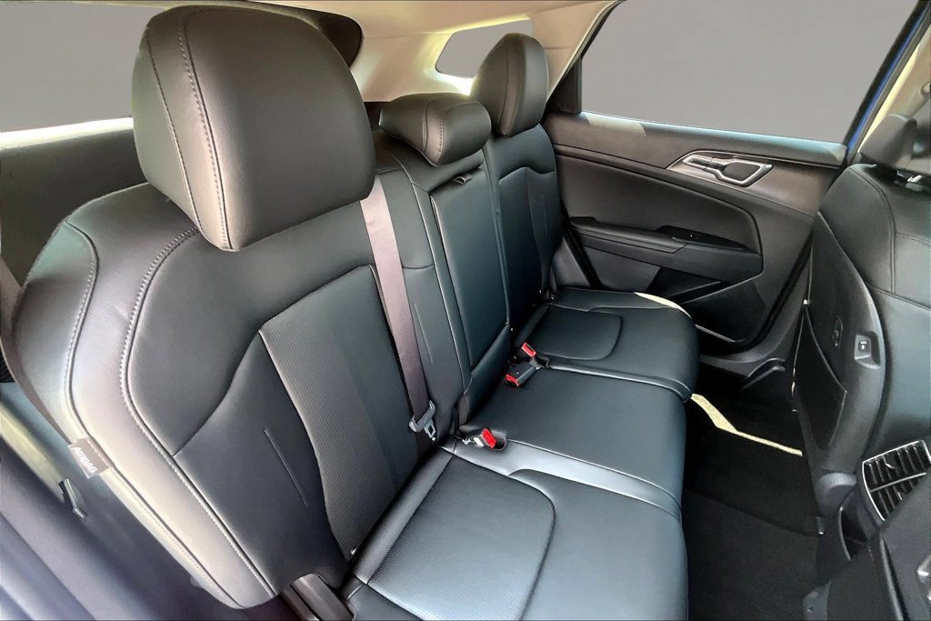 New 2026 Kia Sportage EX FWD image 9
