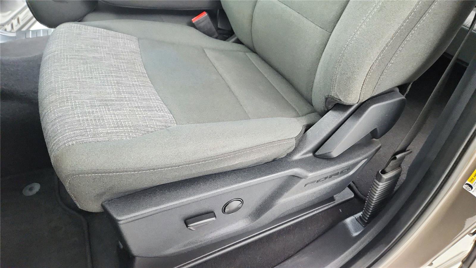 Used 2023 Ford F150 XLT image 24