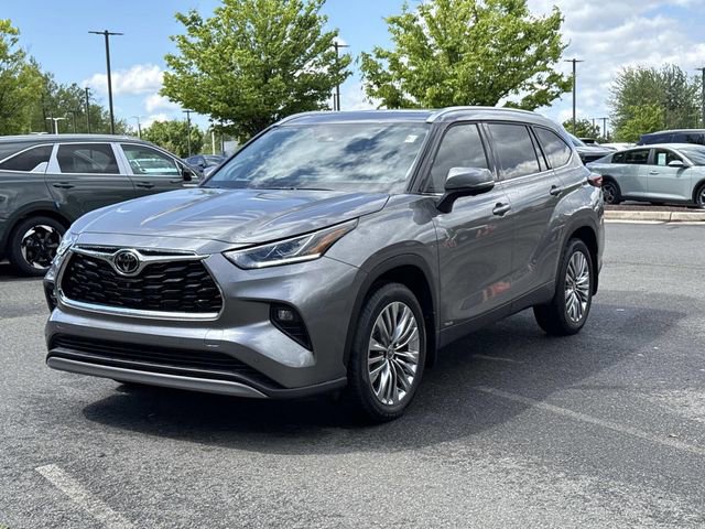 Used 2026 Toyota Highlander Platinum AWD/4WD image 5