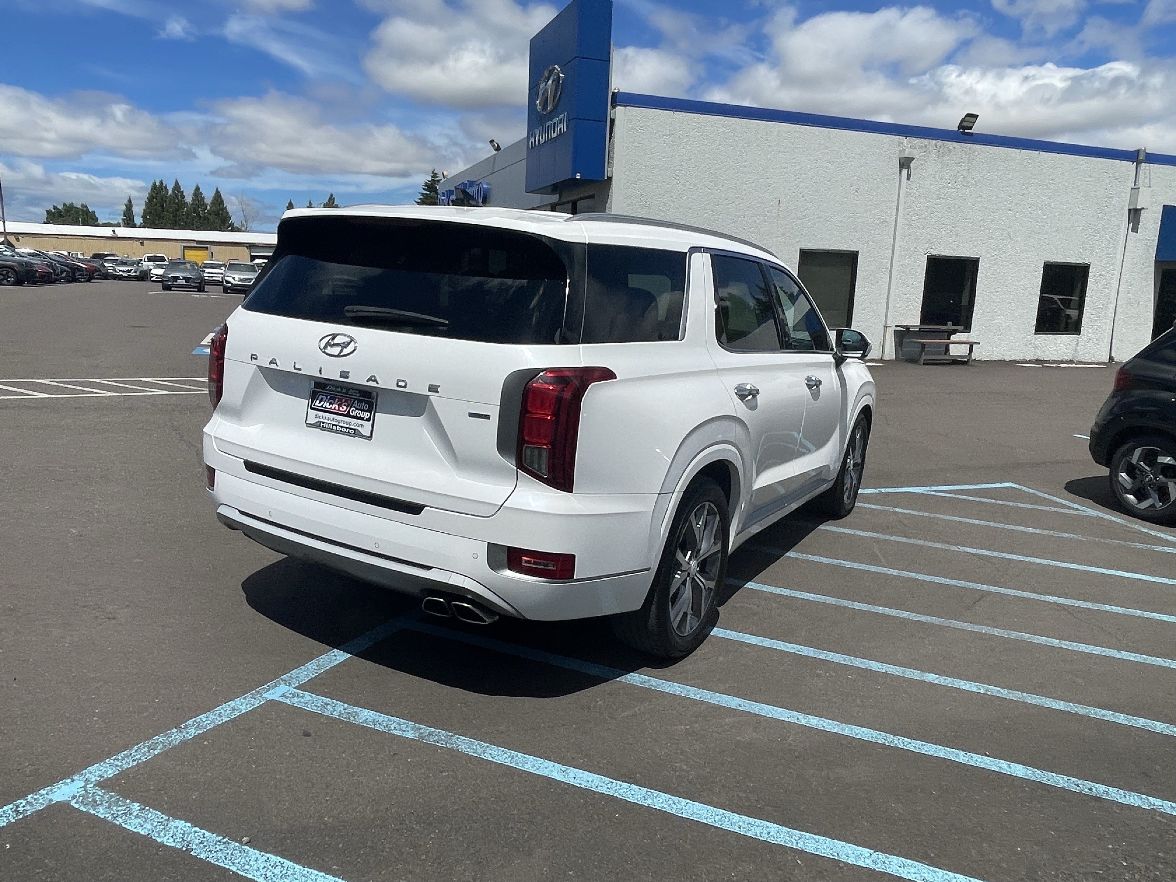Used 2021 Hyundai Palisade Limited w/ Cargo Package AWD/4WD image 5
