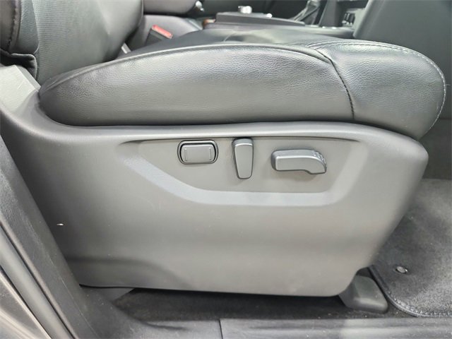 Used 2023 Nissan Armada SL image 47