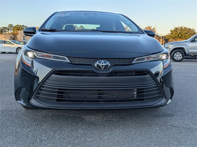 Used 2025 Toyota Corolla LE image 9