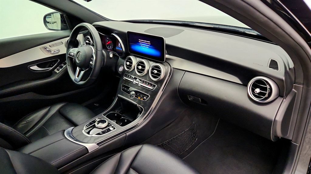 Used 2019 Mercedes-Benz C 300 Sedan w/ Premium Package image 22