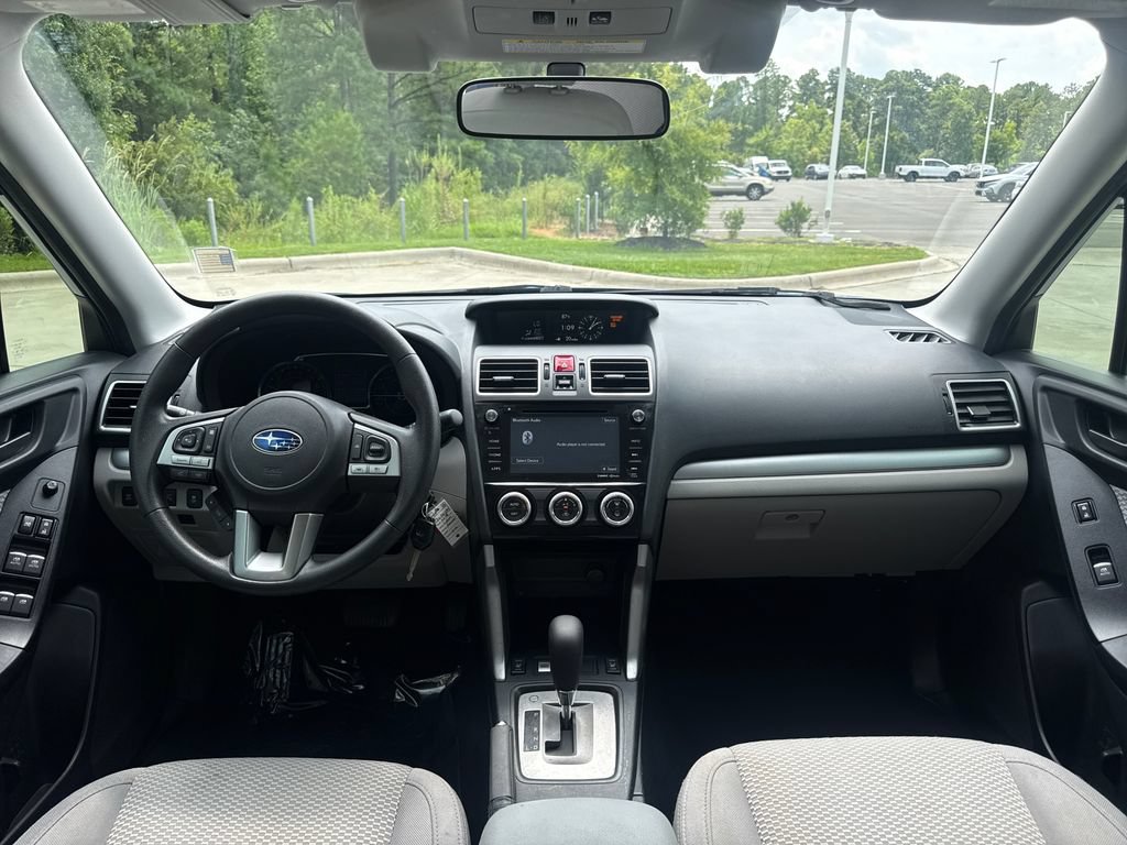 Used 2018 Subaru Forester 2.5i Premium AWD/4WD image 16