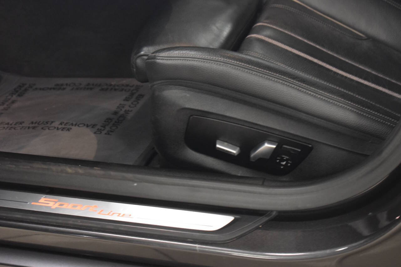 Used 2018 BMW 540i RWD image 37