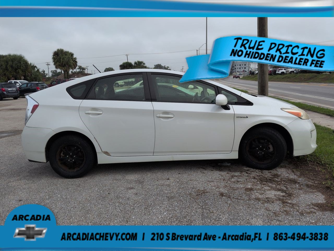 Used 2013 Toyota Prius Four FWD image 3