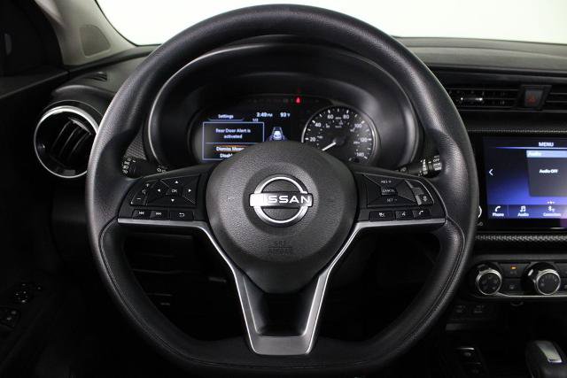 Certified 2023 Nissan Kicks SV FWD image 10