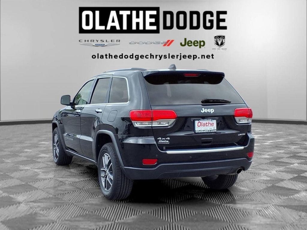 Used 2017 Jeep Grand Cherokee Limited image 3