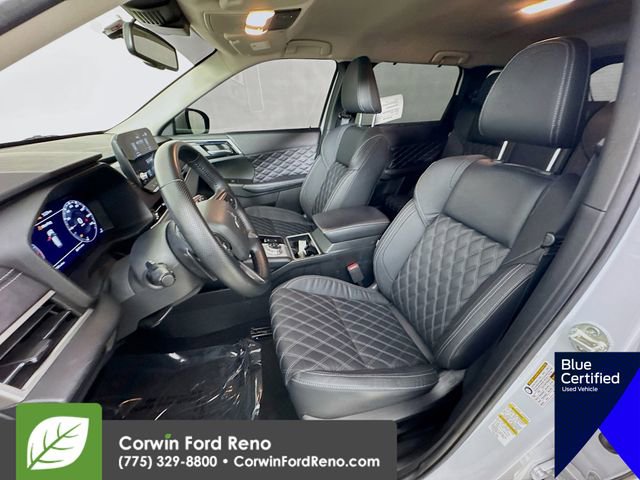 Used 2023 Mitsubishi Outlander SEL image 24