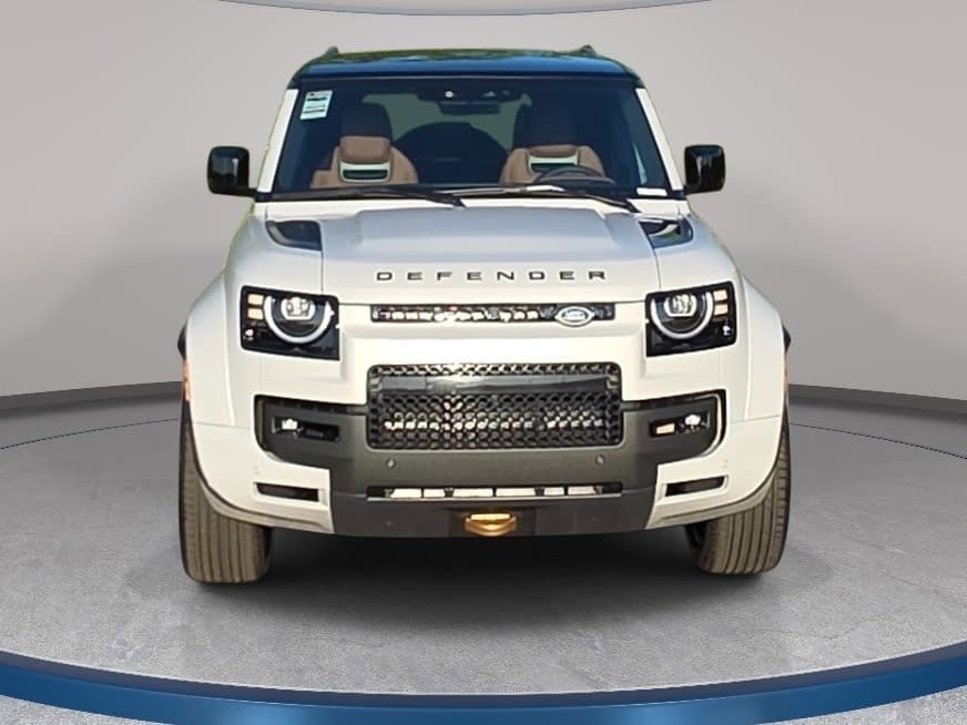 New 2026 Land Rover Defender 110 OCTA AWD/4WD image 2