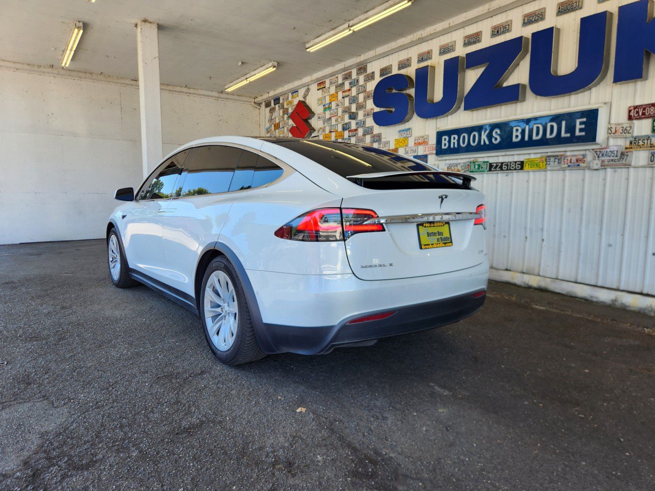 Used 2017 Tesla Model X 100D AWD/4WD image 9