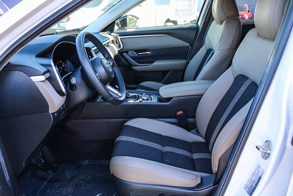 Certified 2025 MAZDA CX-50 AWD 2.5 S w/ Accent Package image 17