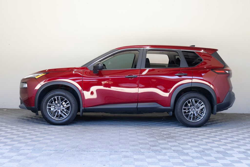Used 2023 Nissan Rogue S image 7