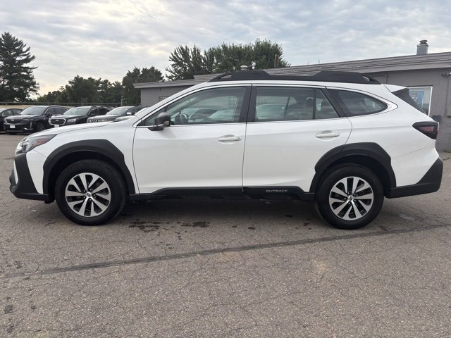 Used 2024 Subaru Outback 2.5i image 4