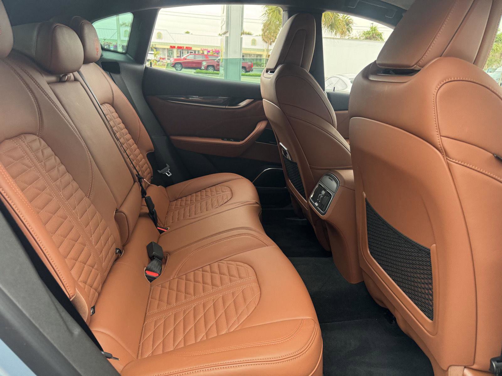 Used 2023 Maserati Levante F Tributo image 13