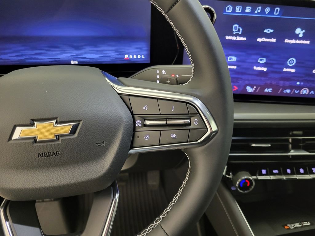 New 2026 Chevrolet Traverse LT w/ LPO, Floor Liner Package image 6