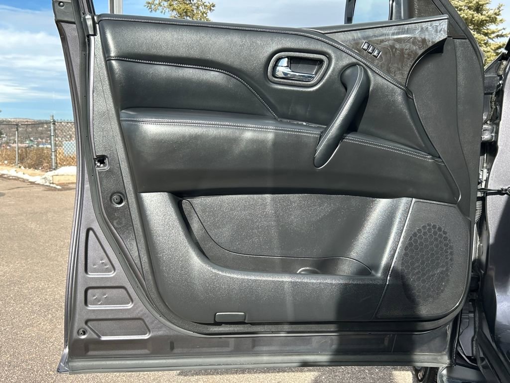 Used 2024 INFINITI QX80 Luxe image 30