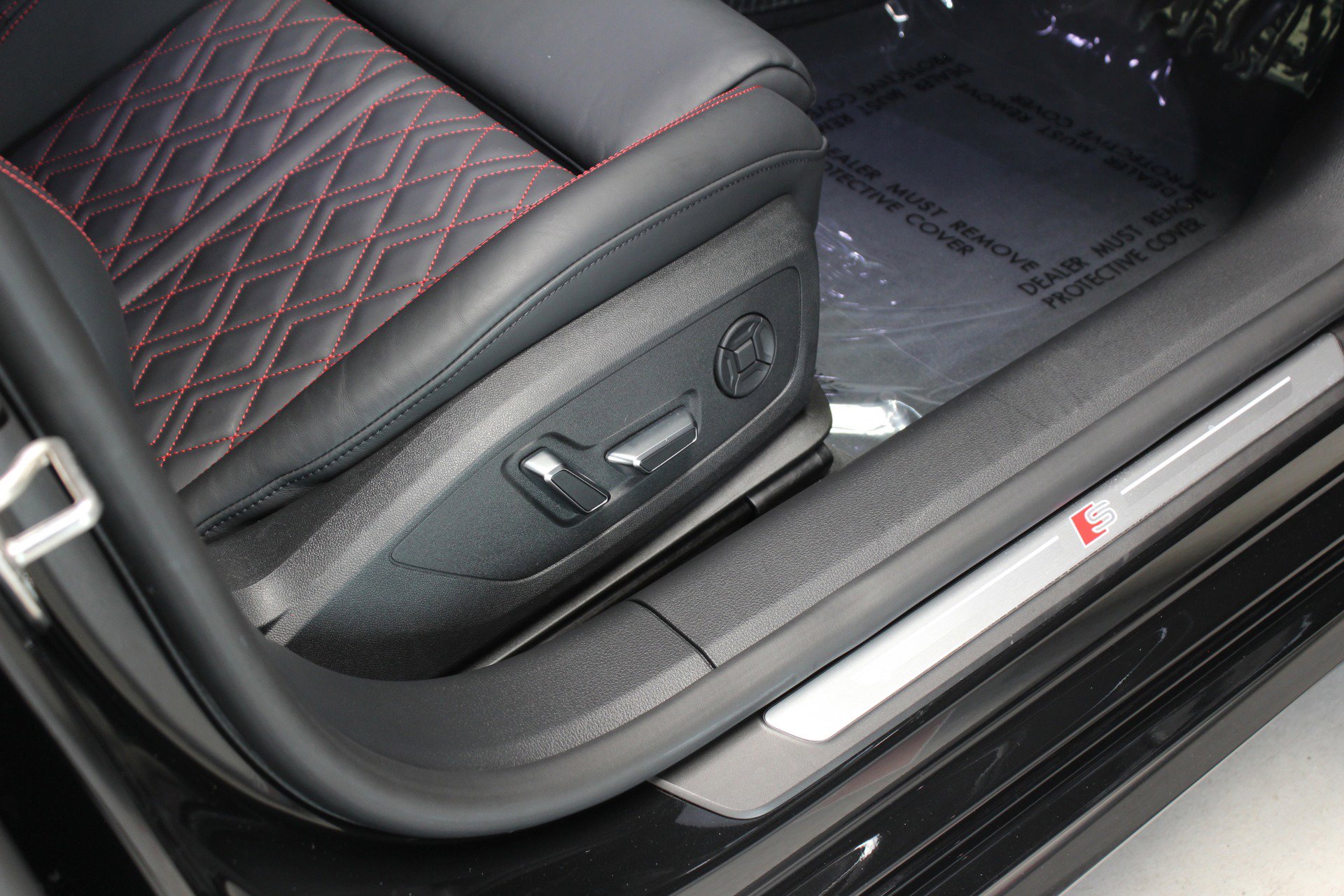 Used 2025 Audi S7 Premium Plus image 40