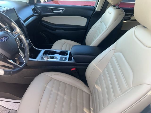 Used 2023 Ford Edge SEL image 7