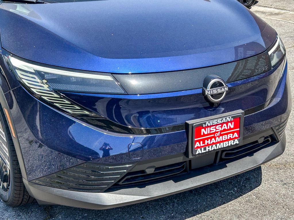 New 2026 Nissan Leaf w/ Protection Package FWD image 6