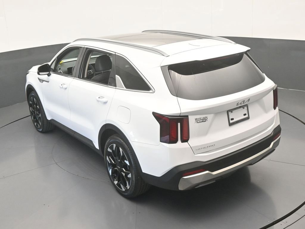 Used 2025 Kia Sorento EX w/ Panoramic Sunroof Package FWD image 52