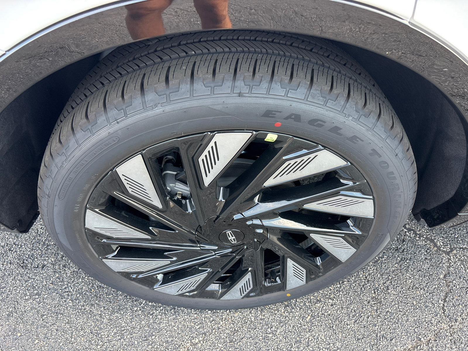 New 2026 Lincoln Nautilus Reserve AWD/4WD image 10