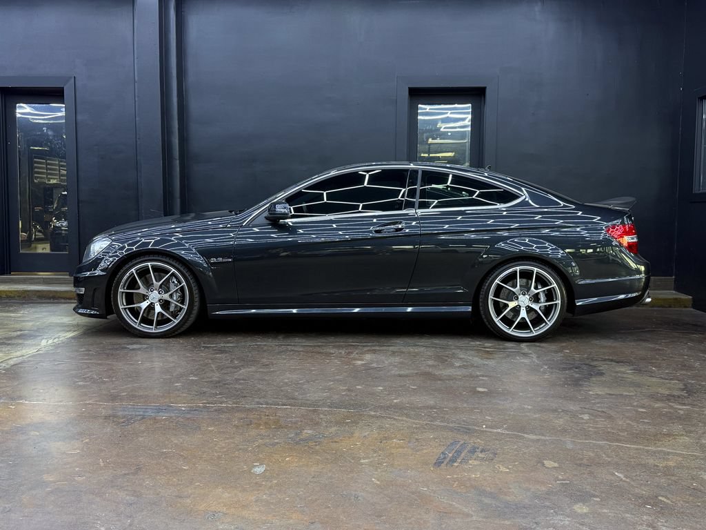 Used 2013 Mercedes-Benz C 63 AMG Coupe image 5
