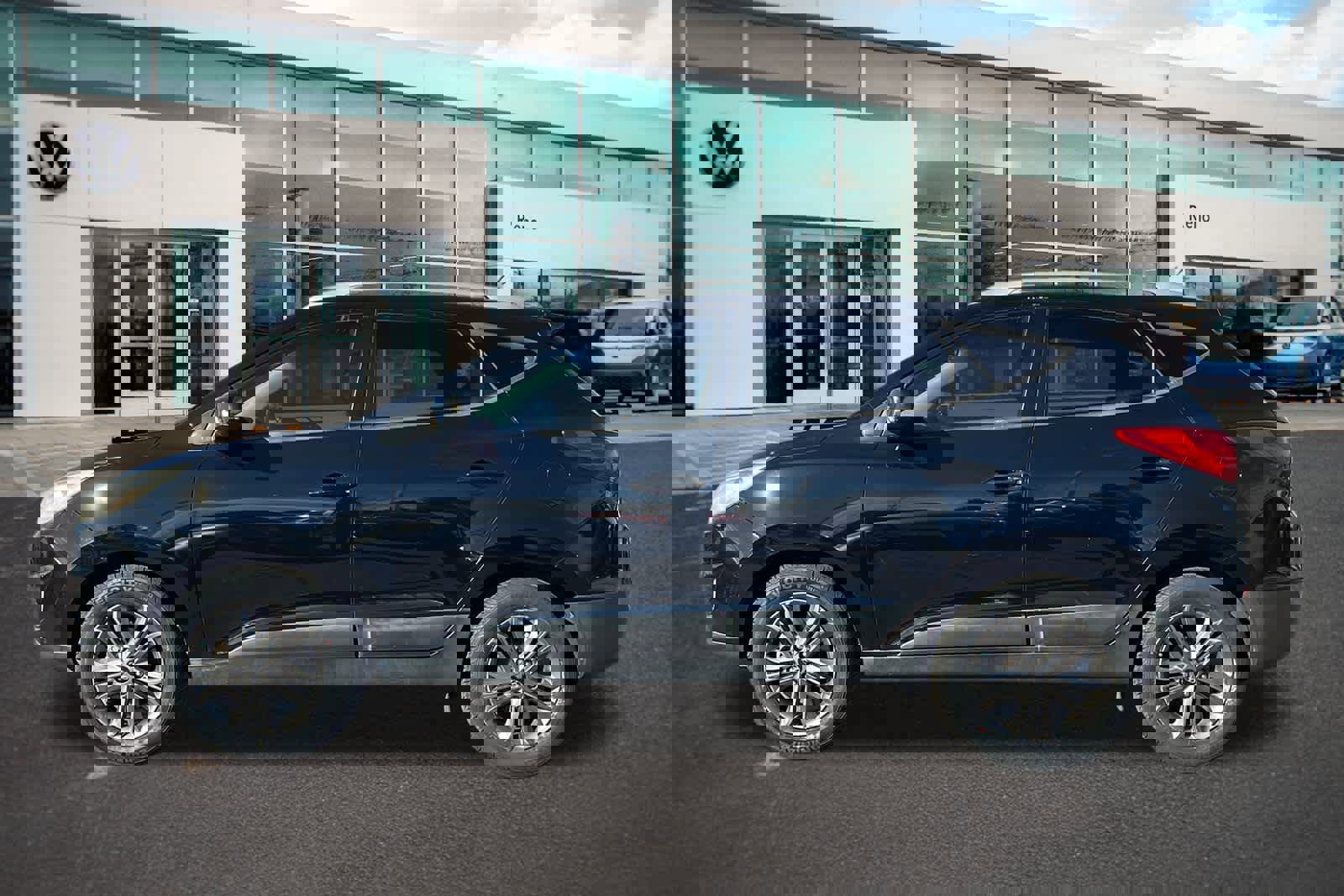 Used 2015 Hyundai Tucson SE image 8