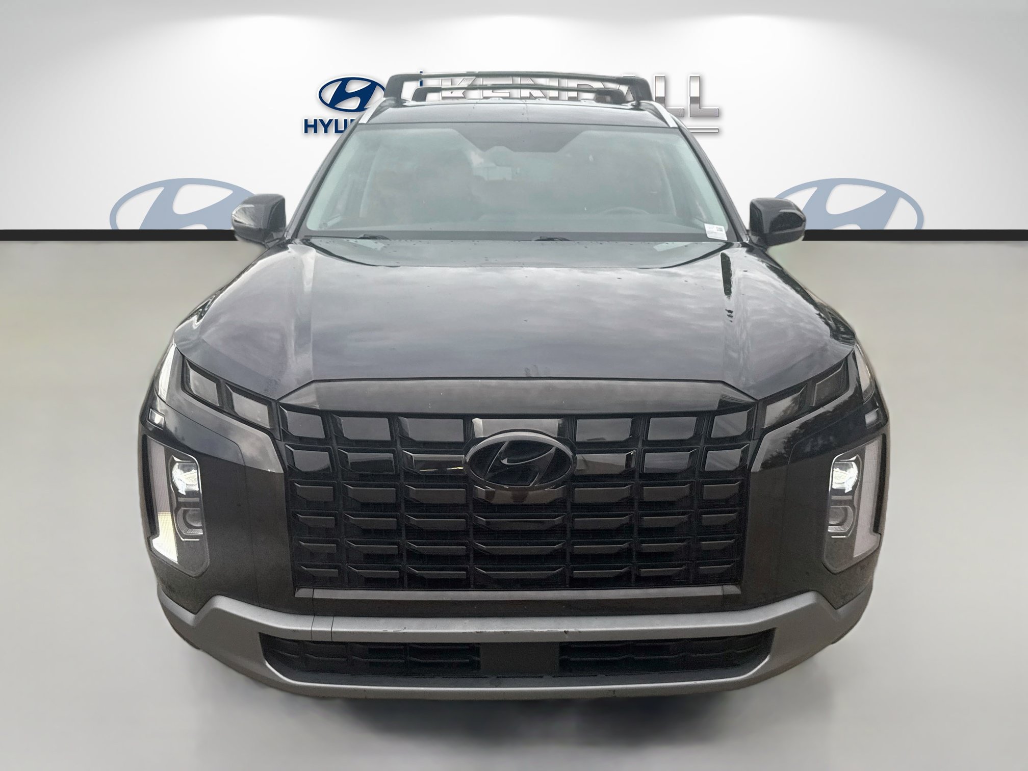 Used 2023 Hyundai Palisade SEL AWD/4WD image 2