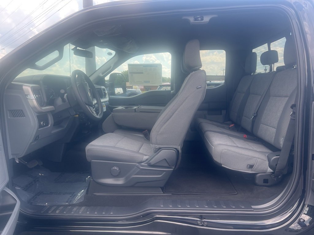 New 2026 Ford F350 XL image 18