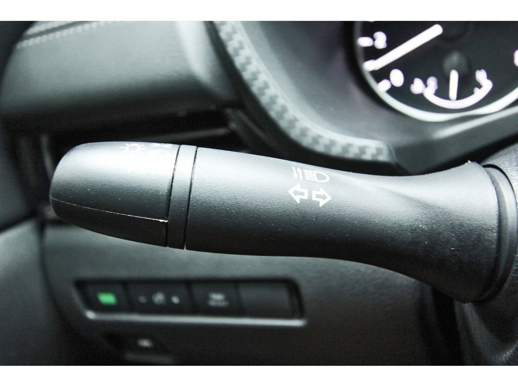 Certified 2025 Nissan Sentra SV w/ All-Weather Package image 15