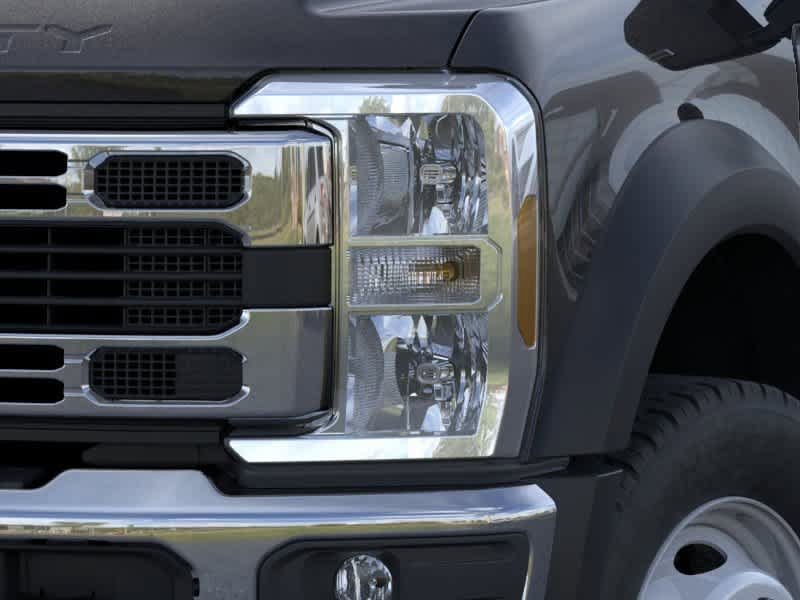 New 2026 Ford F550 4x4 Supercab Super Duty w/ XLT Value Package image 18