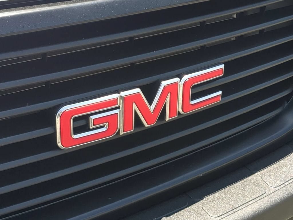 Used 2022 GMC Savana 3500 LS RWD image 32