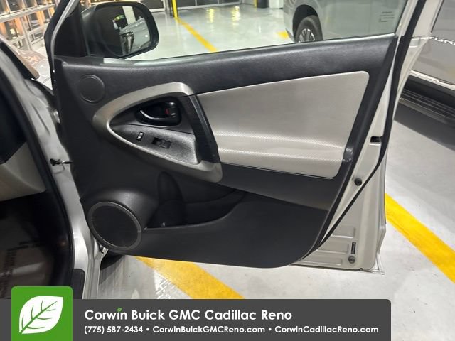 Used 2011 Toyota RAV4 Limited AWD/4WD image 41