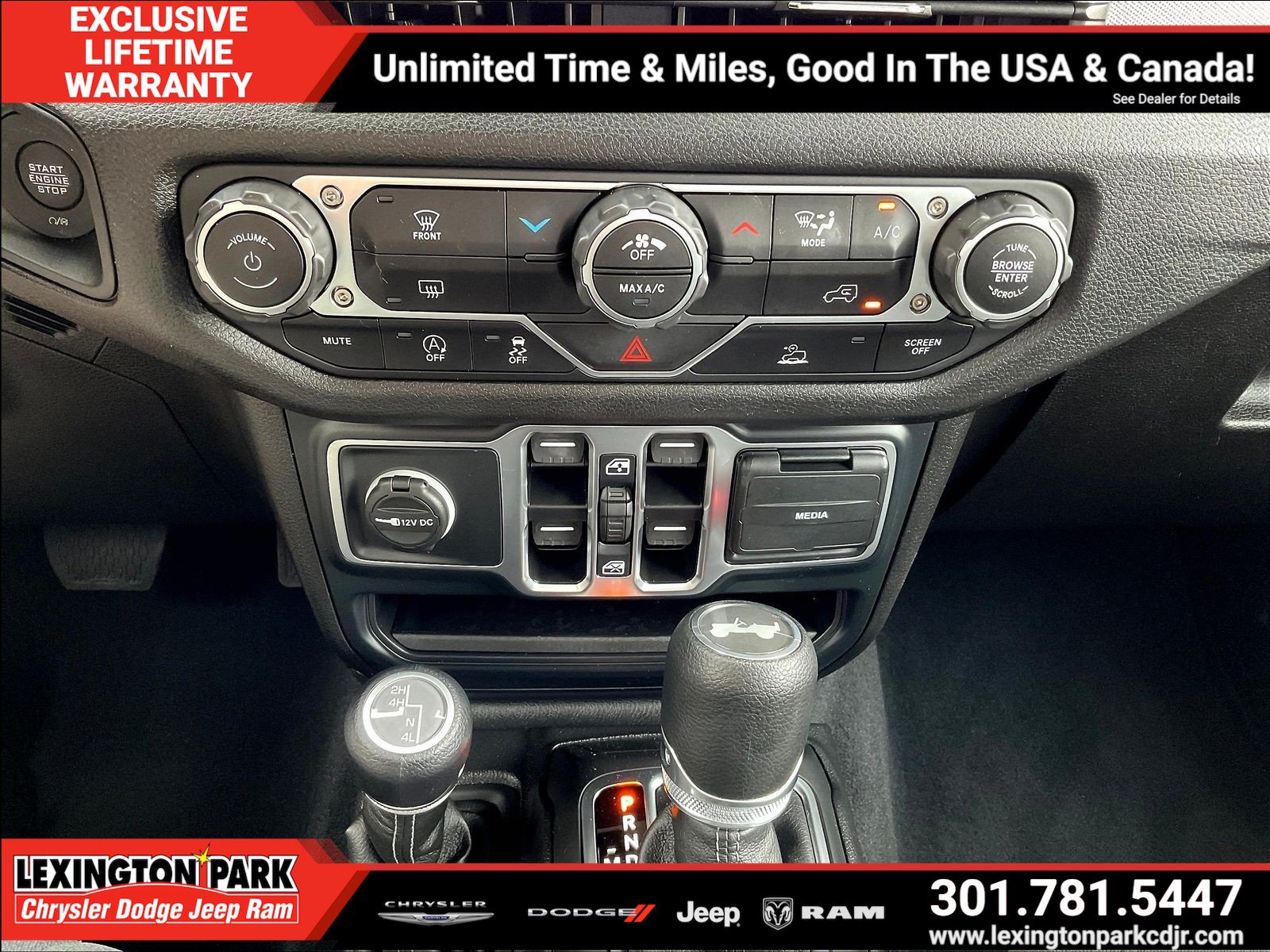 Used 2025 Jeep Wrangler Unlimited Sport AWD/4WD image 15