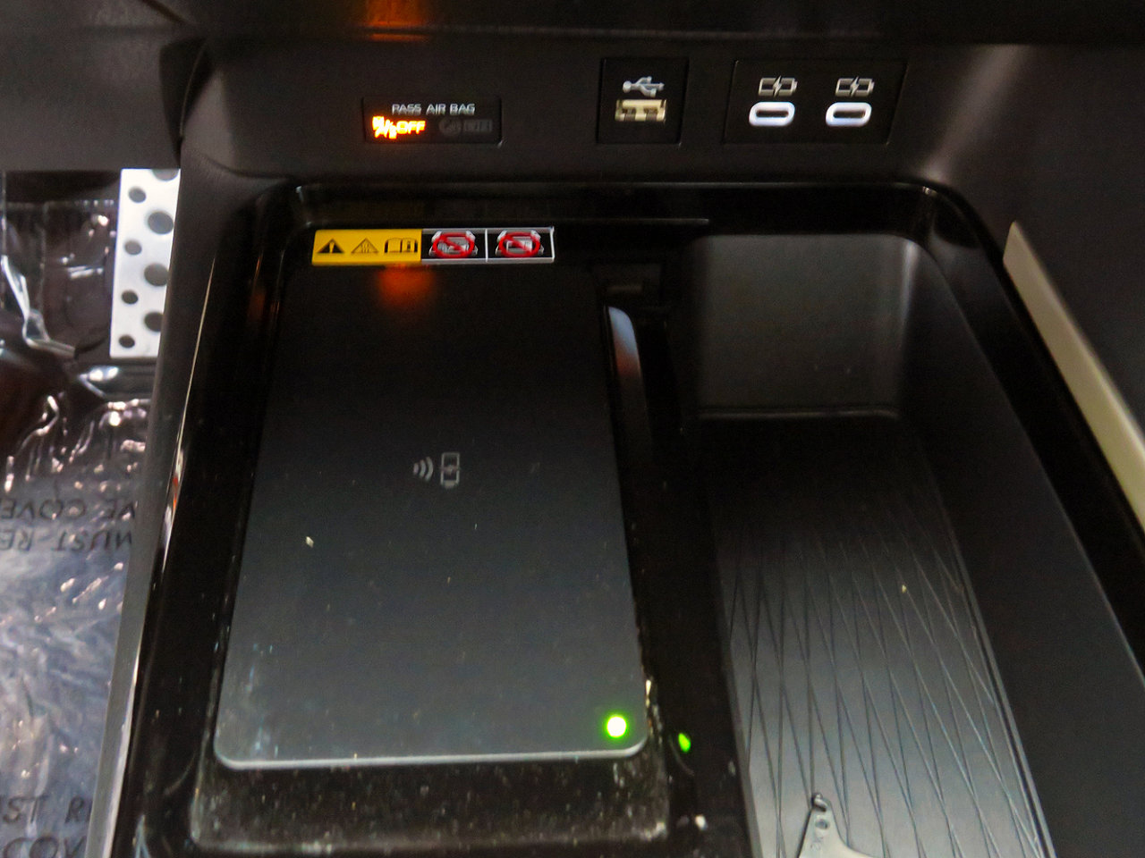 Used 2025 Toyota Camry XSE image 30