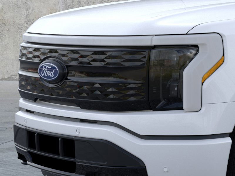 New 2025 Ford F150 Lightning Platinum image 17