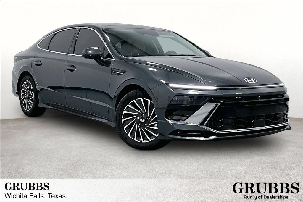 New 2026 Hyundai Sonata Limited FWD image 1