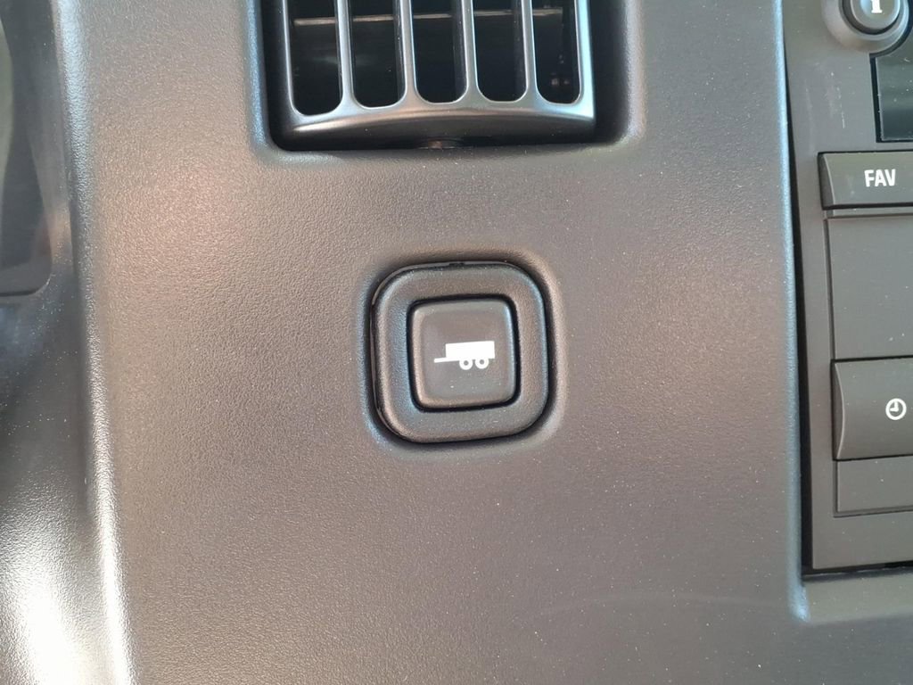 New 2026 Chevrolet Express 2500 Extended w/ Driver Convenience Package RWD image 25