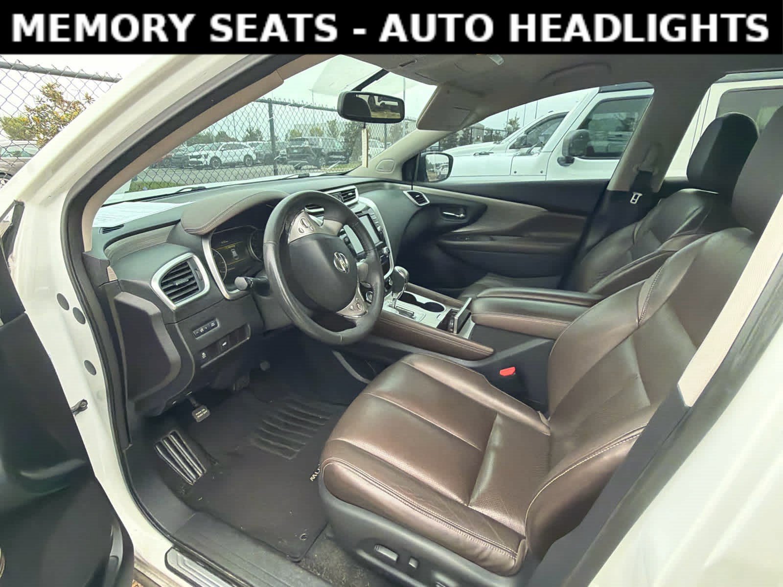 Used 2015 Nissan Murano SL w/ Cargo Package w/Cover FWD image 7