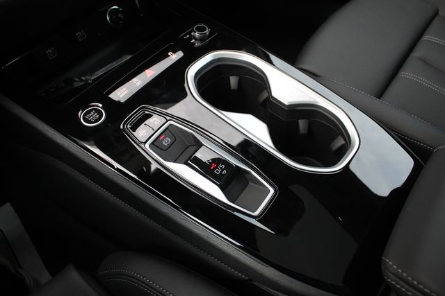 New 2026 Audi A6 Premium Plus image 18