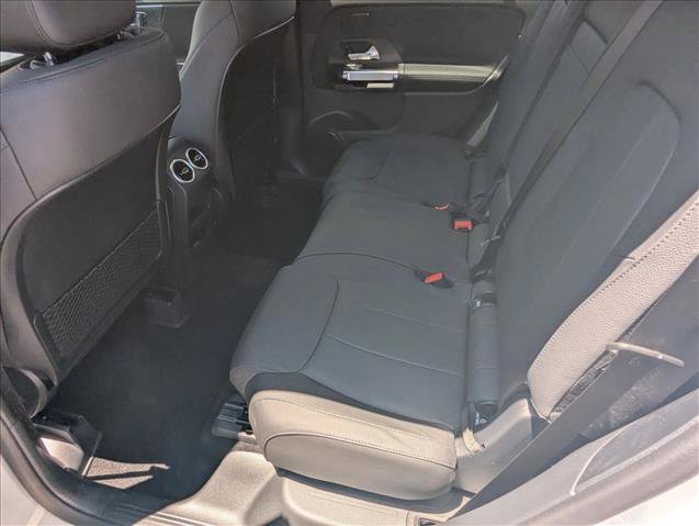 New 2026 Mercedes-Benz GLB 250 image 14
