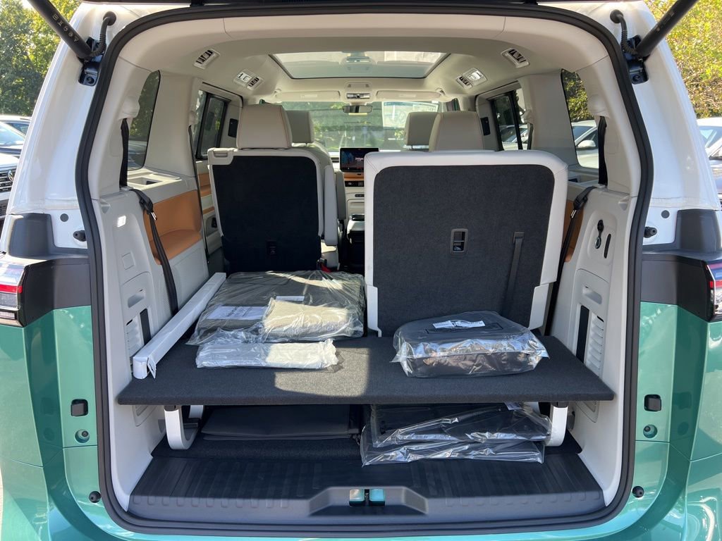 New 2025 Volkswagen ID. Buzz Pro S Plus image 13