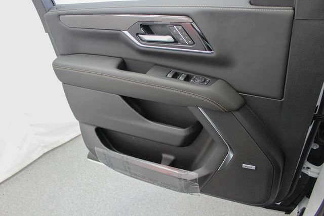 New 2026 GMC Yukon XL Elevation w/ Elevation Premium Package AWD/4WD image 16