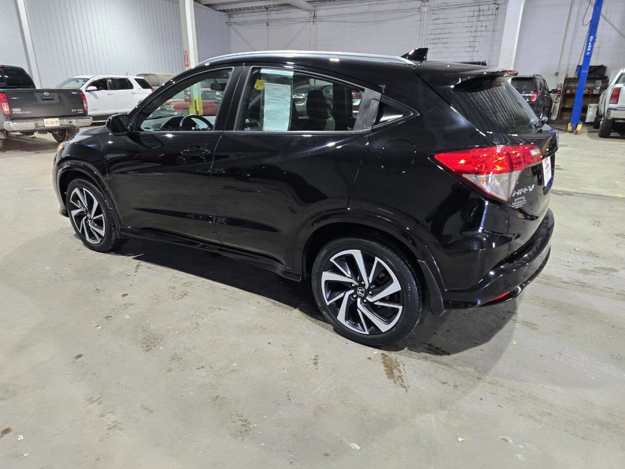 Used 2019 Honda HR-V Sport image 7
