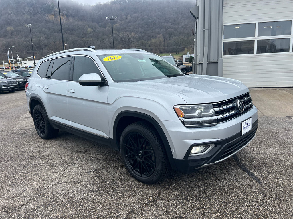 Used 2019 Volkswagen Atlas SEL Premium AWD/4WD image 3