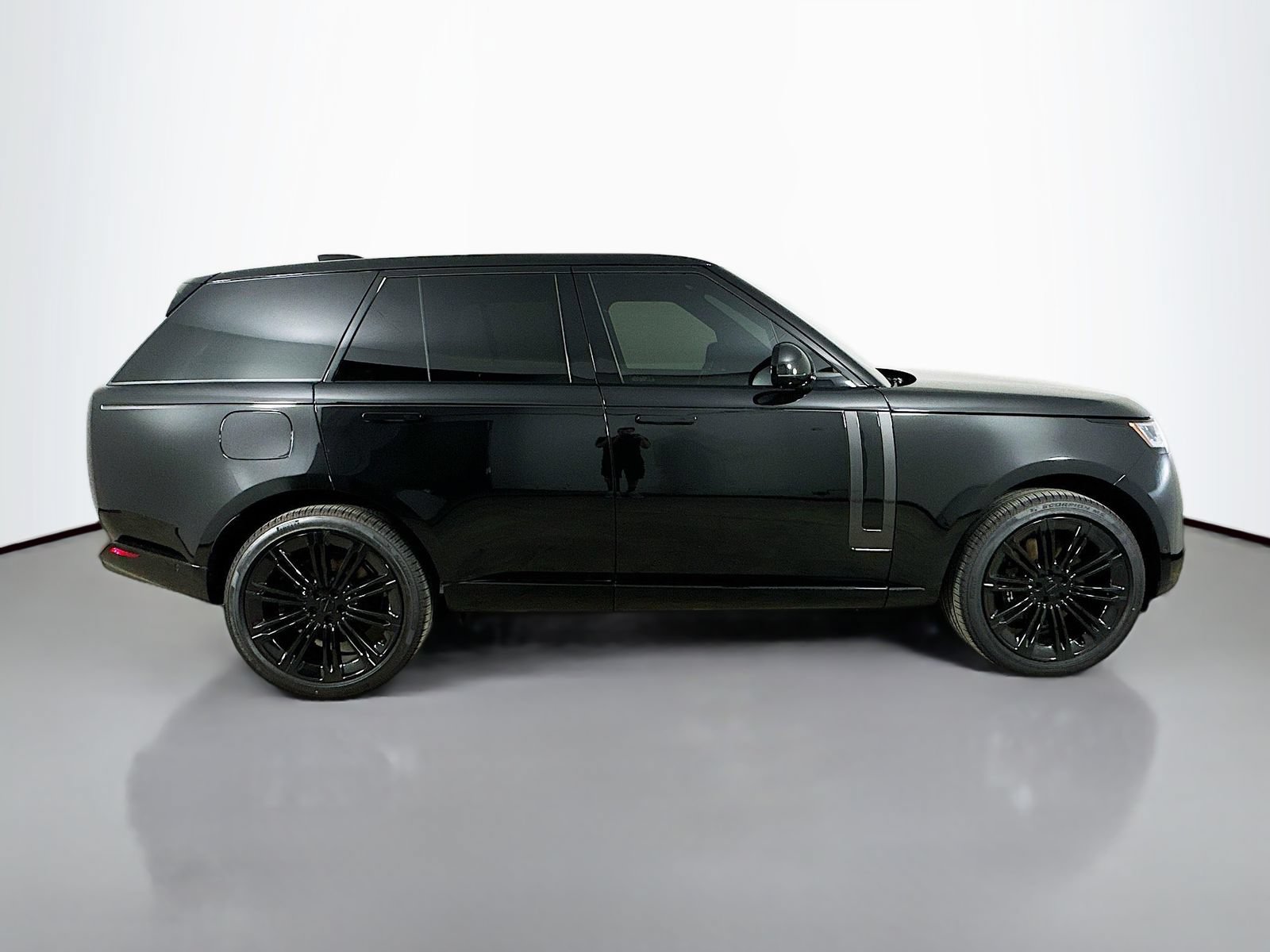 New 2026 Land Rover Range Rover SE AWD/4WD image 4