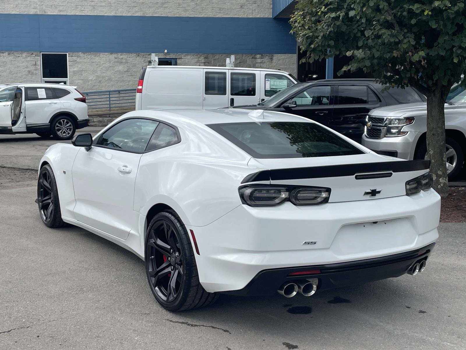 Certified 2024 Chevrolet Camaro SS RWD image 5